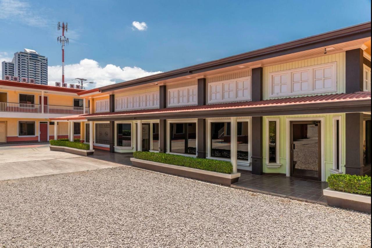 Prado Inn & Suites San José Exterior foto